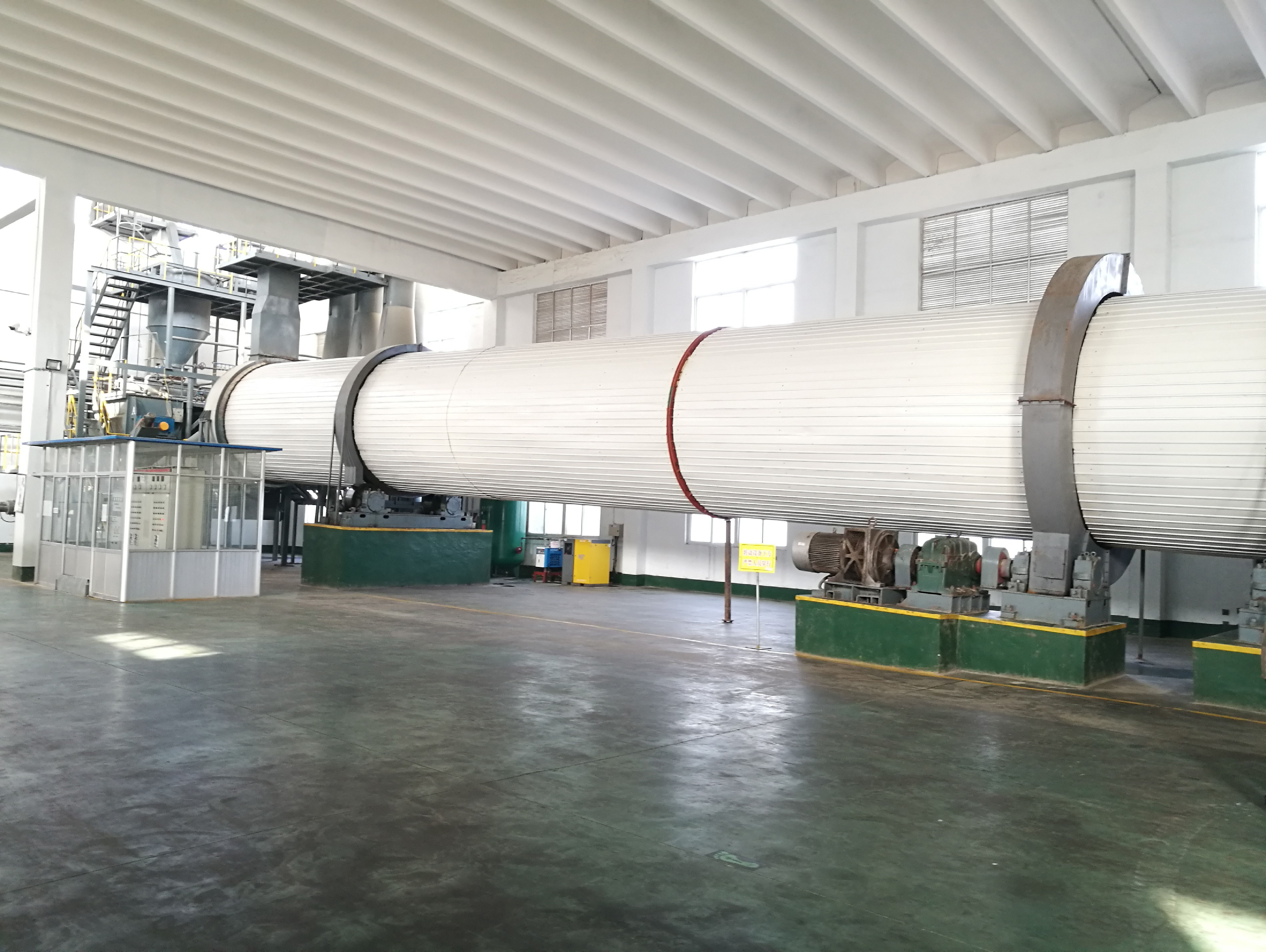 <h3>自清理轉(zhuǎn)筒干燥機(jī)</h3>